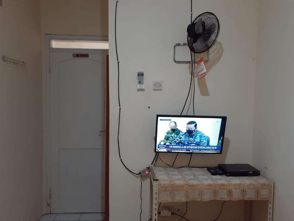 Hotel Kost Carmelia Syariah Baranangsiang Bogor Exterior foto