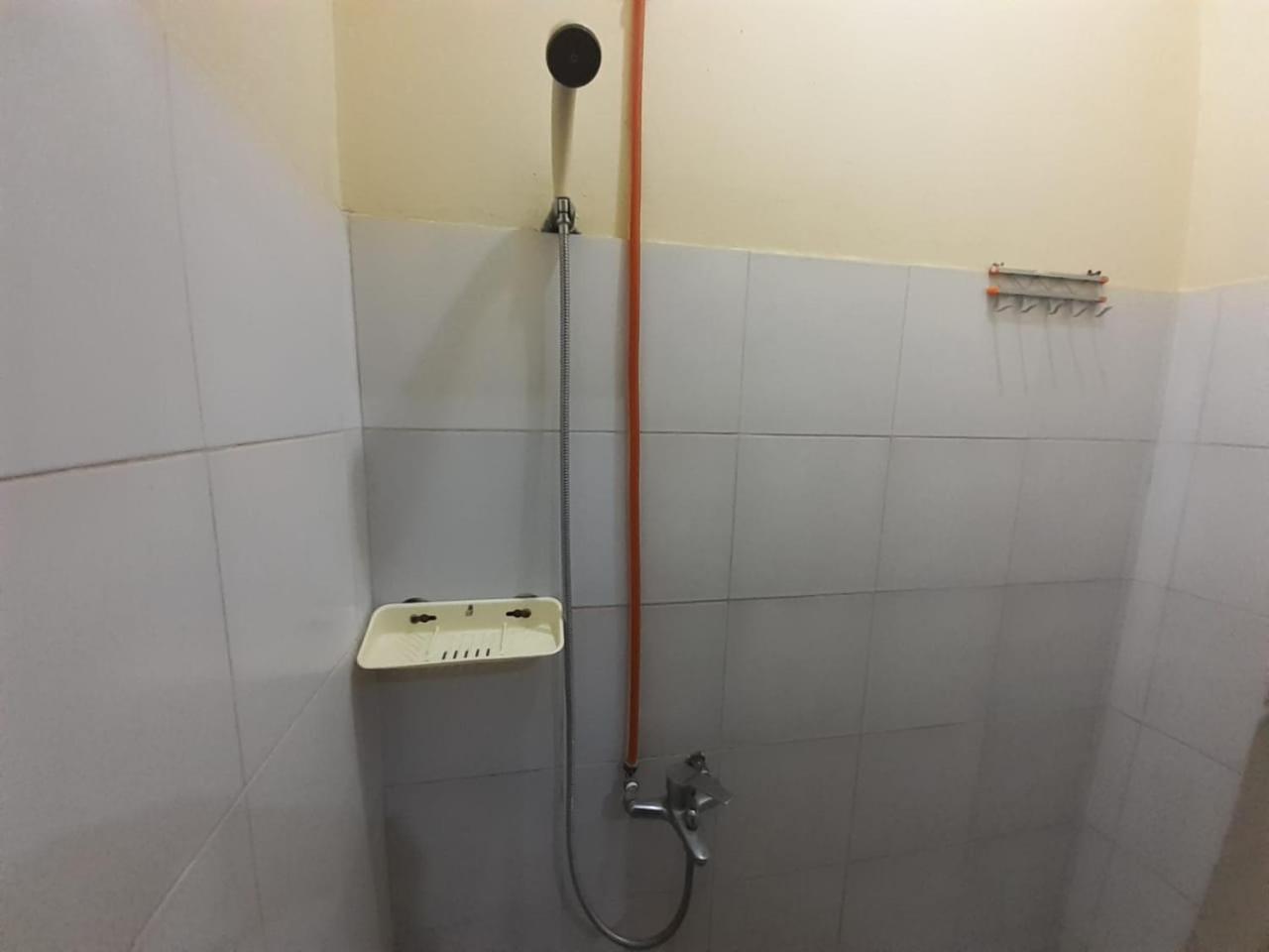 Hotel Kost Carmelia Syariah Baranangsiang Bogor Habitación foto