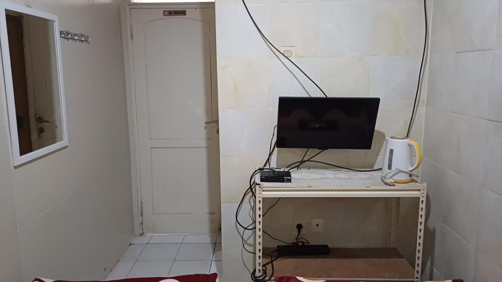 Hotel Kost Carmelia Syariah Baranangsiang Bogor Exterior foto